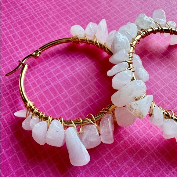 New Natural Brazilian Frosty Snow White Quartz Crystal Gold Tone Hoop Earrings - Picture 5 of 9